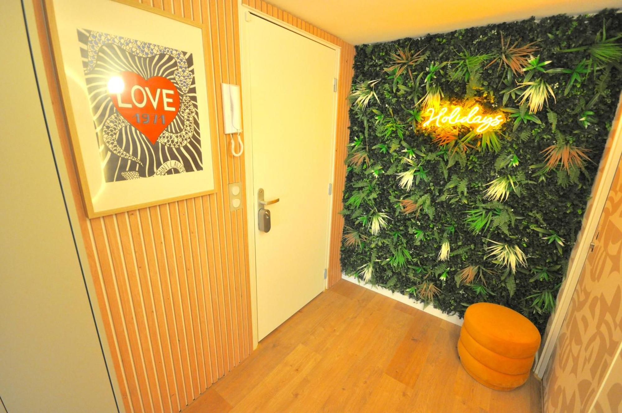 Monaco # Menton - 4 Persons - Hypercenter - Private Parking - Full Renovated - Clim - Fast Wifi - Beach And Sun Dış mekan fotoğraf