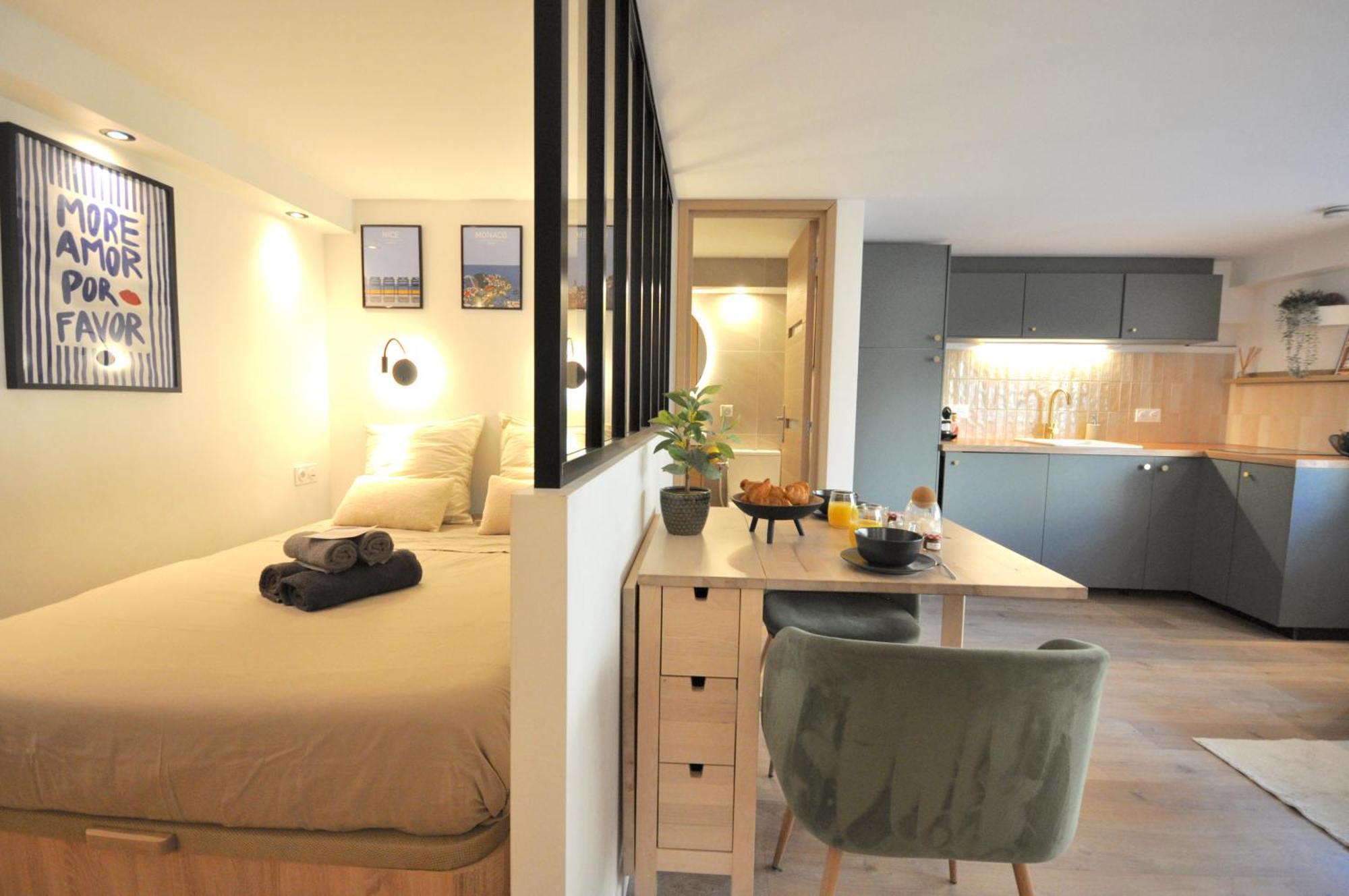 Monaco # Menton - 4 Persons - Hypercenter - Private Parking - Full Renovated - Clim - Fast Wifi - Beach And Sun Dış mekan fotoğraf