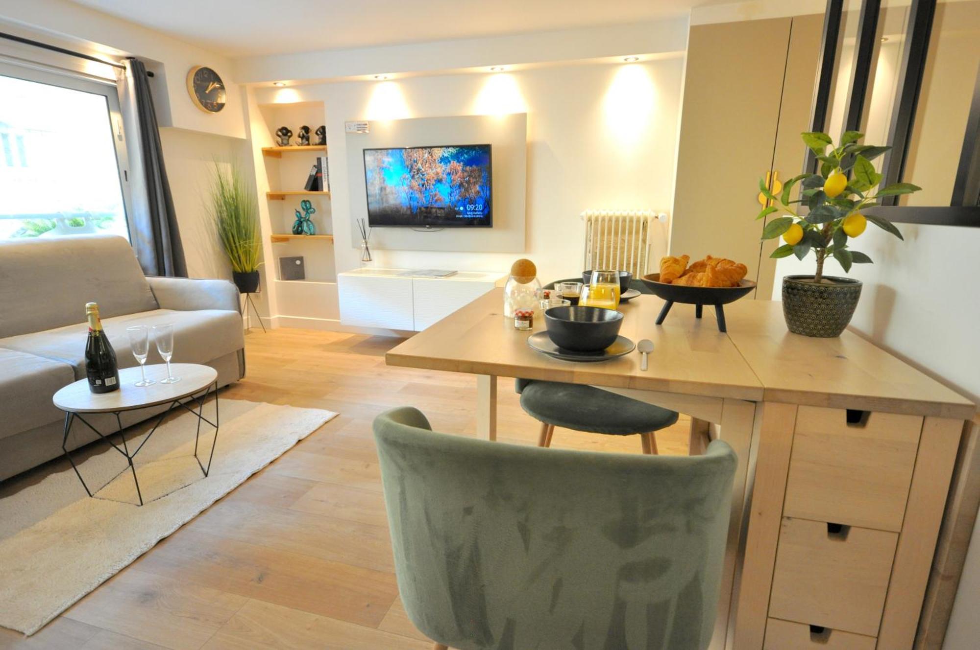 Monaco # Menton - 4 Persons - Hypercenter - Private Parking - Full Renovated - Clim - Fast Wifi - Beach And Sun Dış mekan fotoğraf